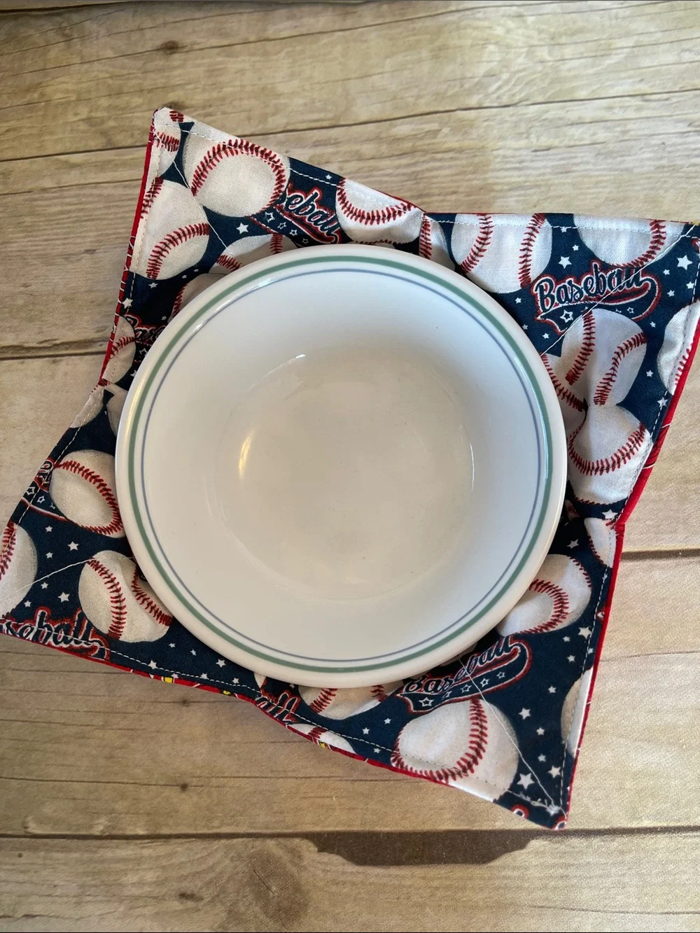 Micro/Ice Cream Bowl Cozy Reversible Fabric Bowl MLB Cardinals